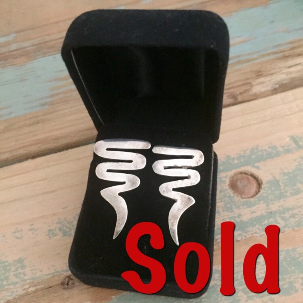 ❌SOLD❌ Vintage Taxco Modernist 925 Post Earrings